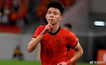 九游官网-同样是获得单刀球！为何杜月徵能直接冷静破门，王钰栋却错失良机|浙江队|重庆铜梁龙|重庆|韦世豪|中国男足_新浪体育_新浪新闻